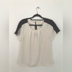 CALVIN KLEIN Black and White Colourblock Short Sleeve Blouse ✨ 50% OFF BUNDLES ✨